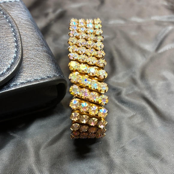 Antique Cut Aurora Borealis Glass Stretch Paddle Wide Bracelet MRK Made In Japan - Picture 1 of 8